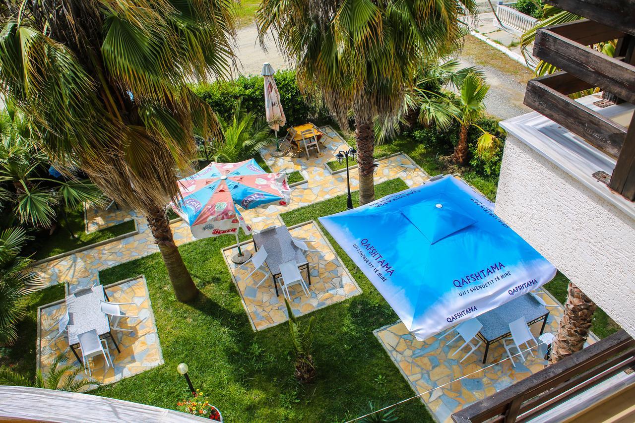 Hotel Venezia Golem  Exterior foto